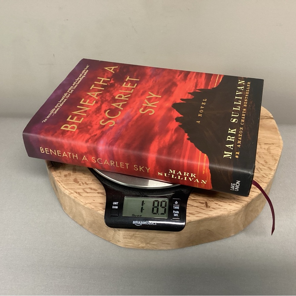 🔴 Hardcover - Beneath A Scarlet Sky - Mark Sullivan - A Novel - Excellent Read - Picture 12 of 12